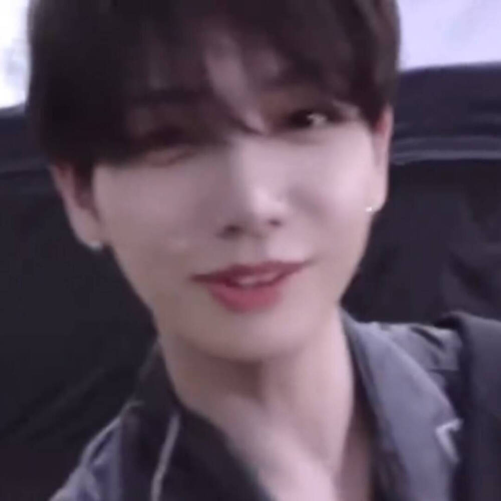 学长不要再麻烦我了啦