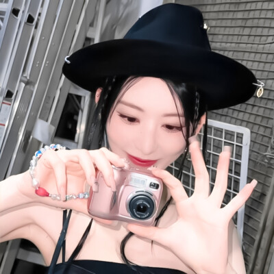 宫脇咲良