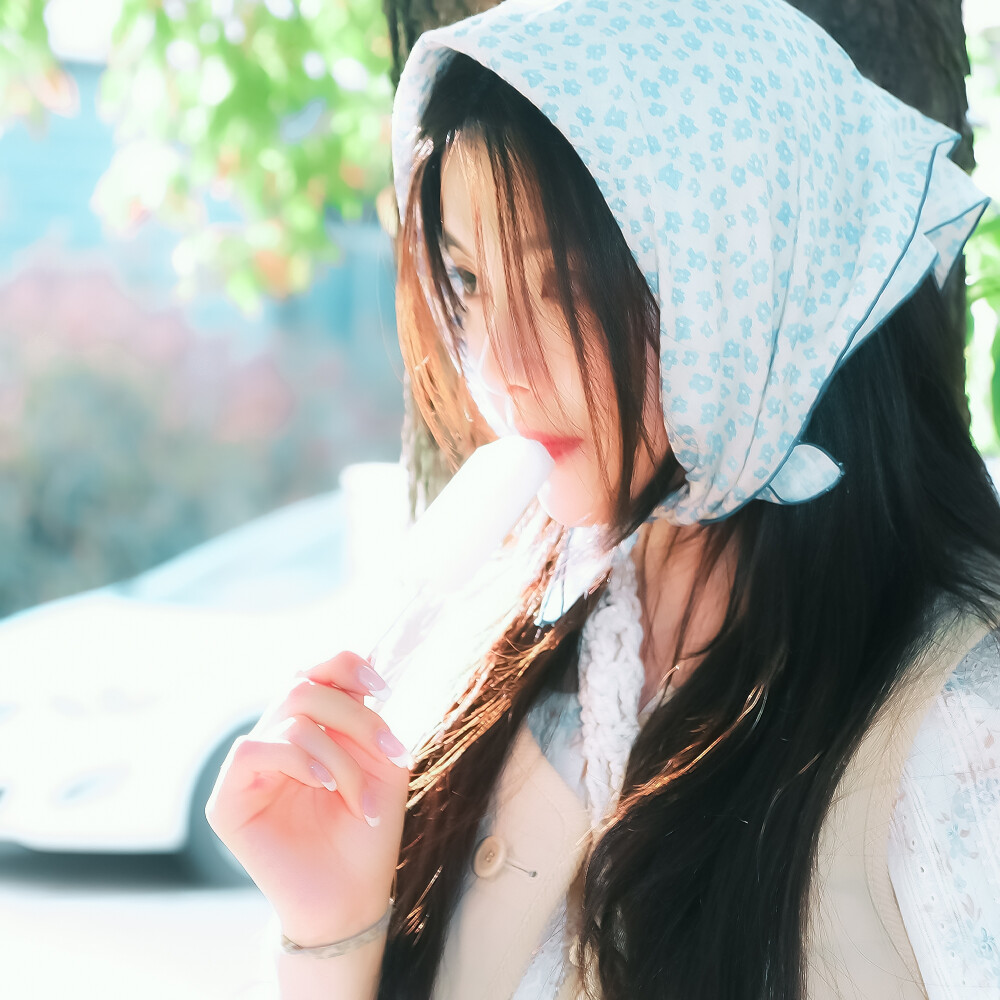 ✿ .❀。• *₊°。 ❀°。
