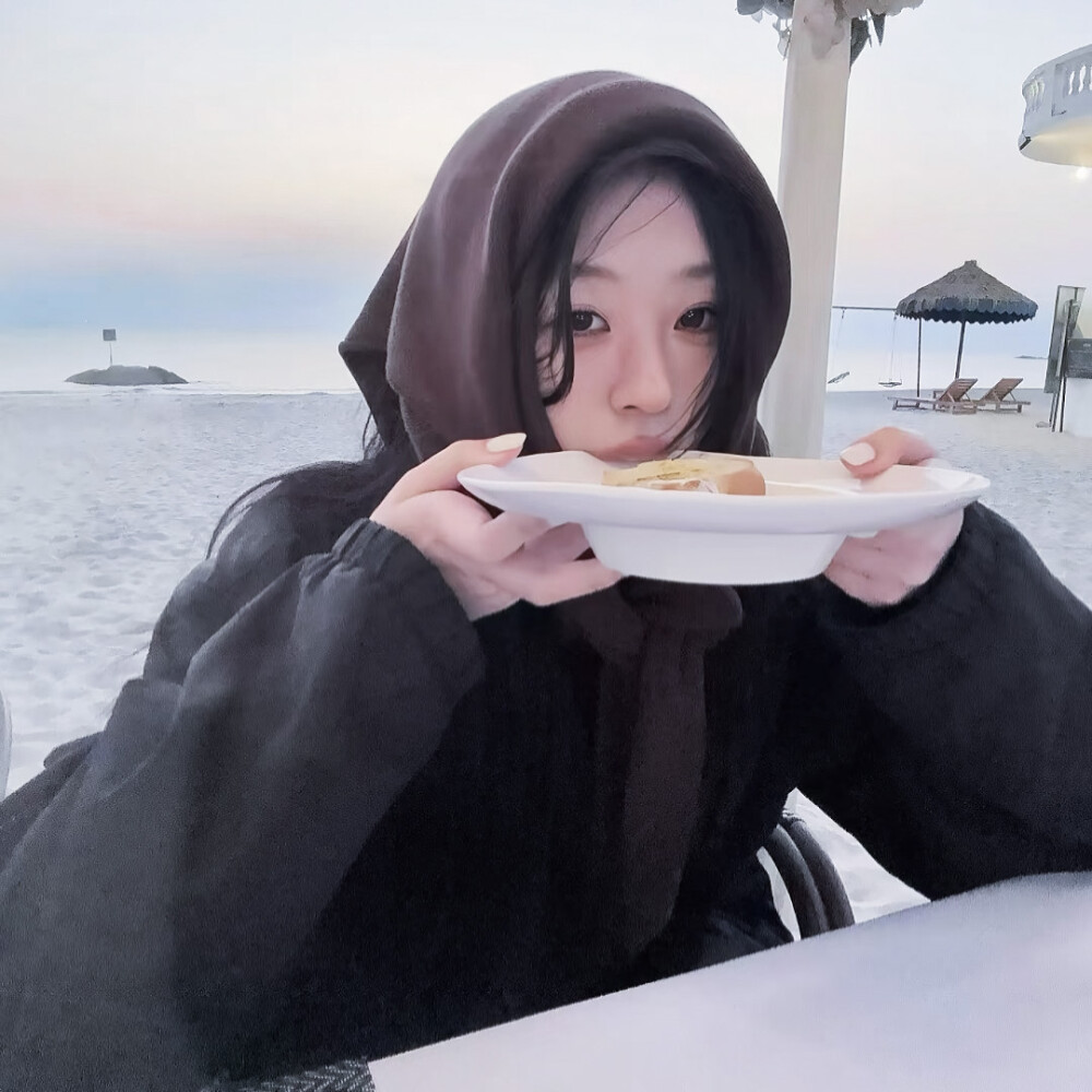 二次元世界小霸主