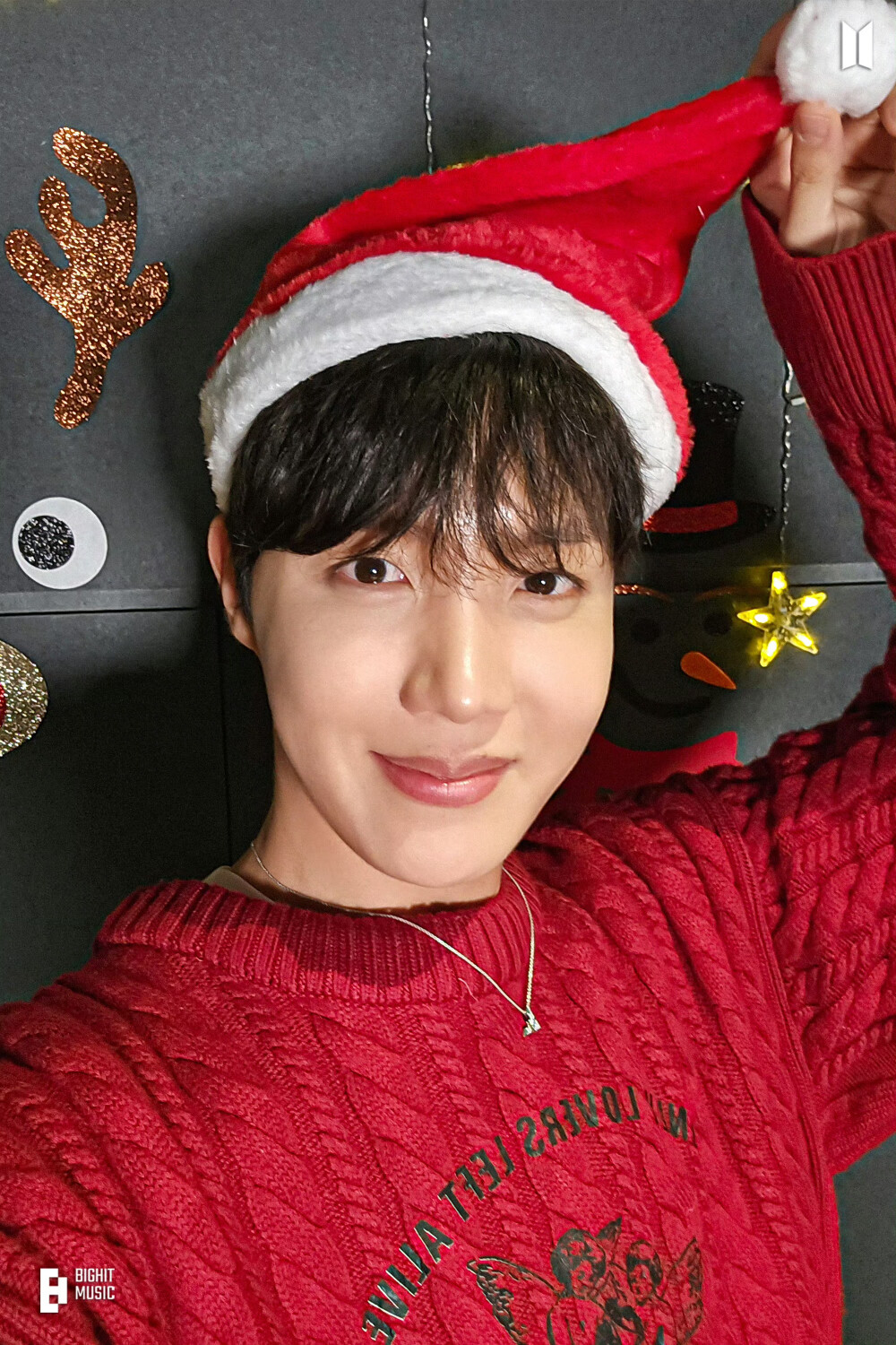 郑号锡0218生日快乐
防弹少年团官咖更新：
2025 j-hope DAY ​​​