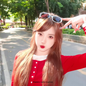 •看镜头૮ .  ̫ . ა