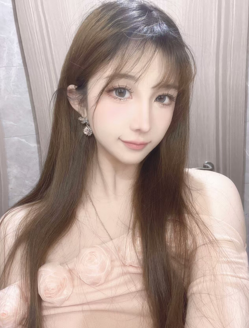 问世间何为良药 一是红包二是钞票 