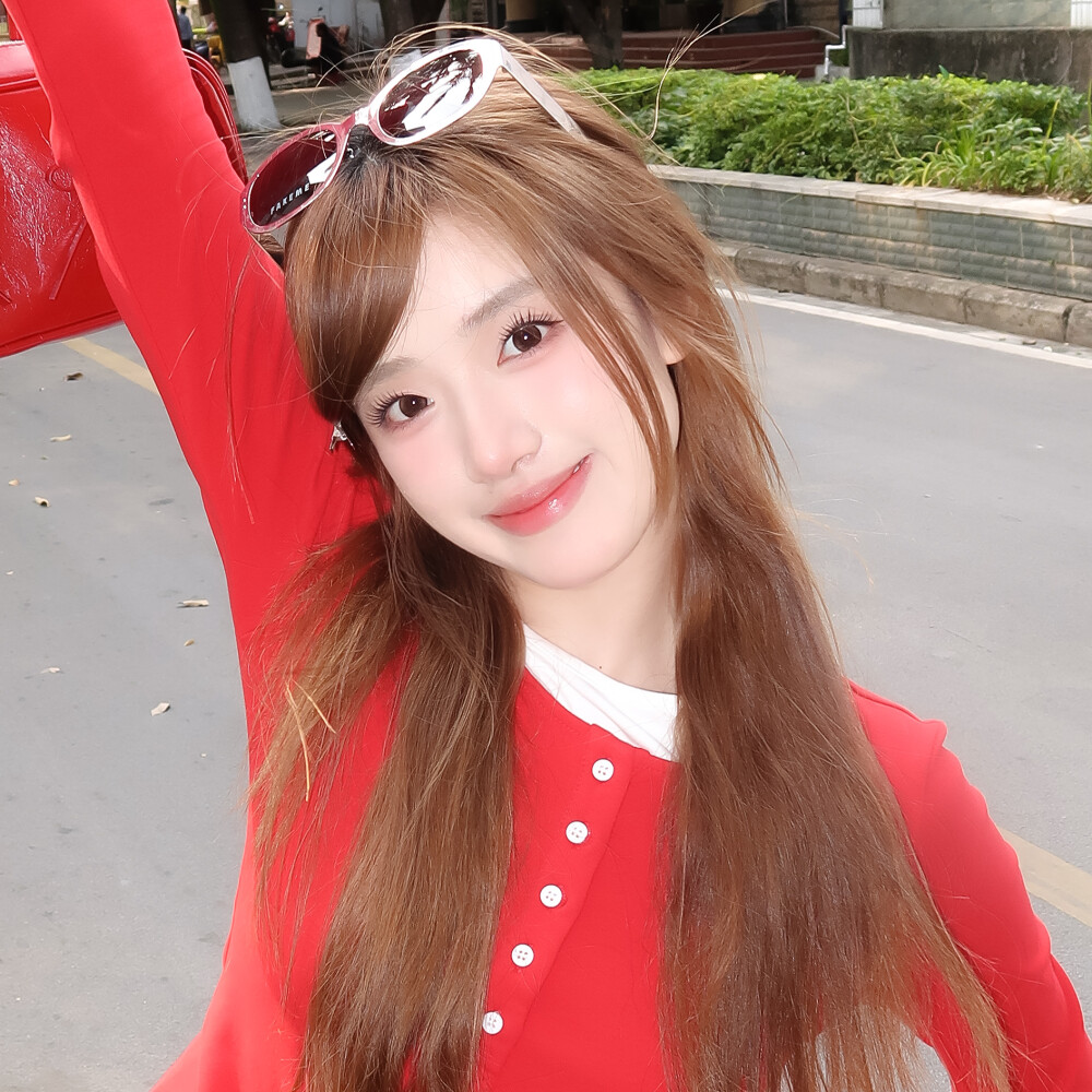 胡馨尹可二改 已打底 二改注明陈文嘉