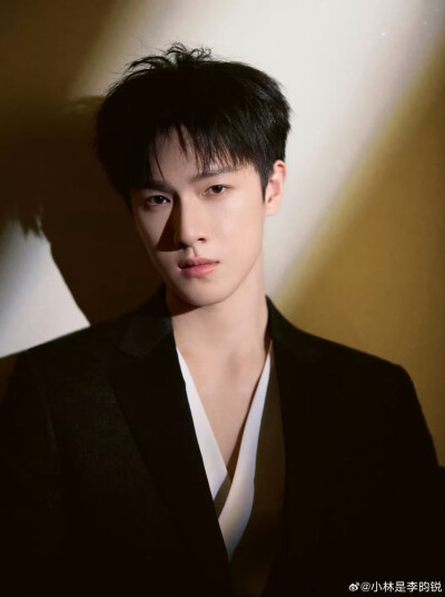 李昀锐