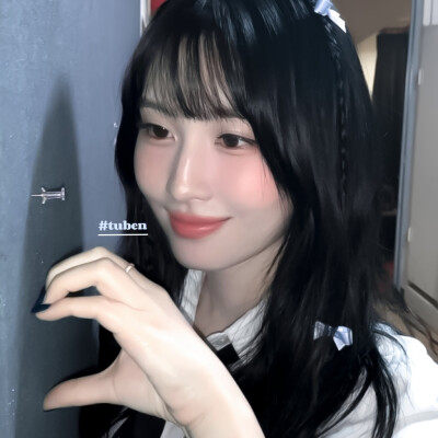 蓝色蝴蝶结.°ʚɞ°.