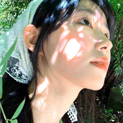 春日感氛围感女头 拿图点赞