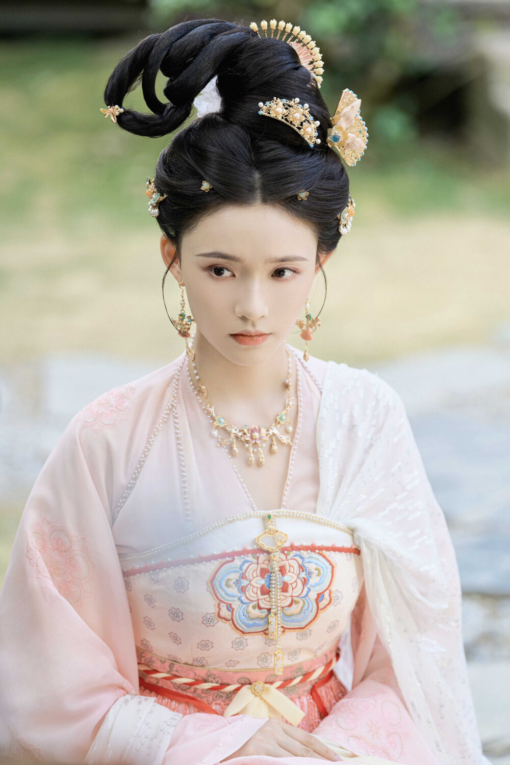 怎敌她千娇百媚