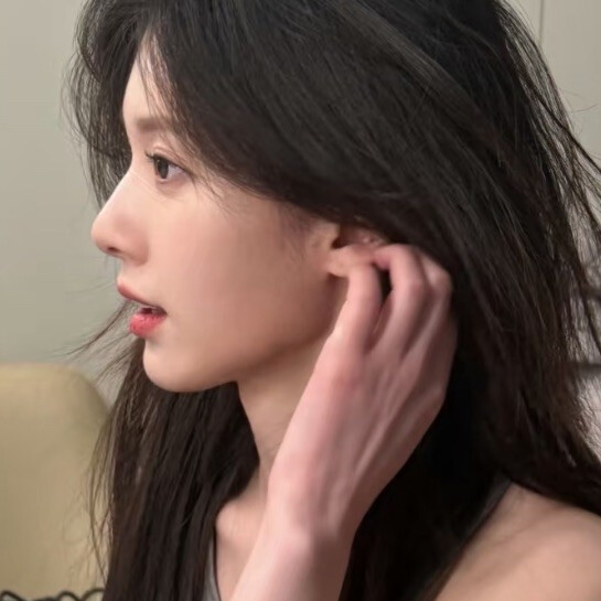 王子璇