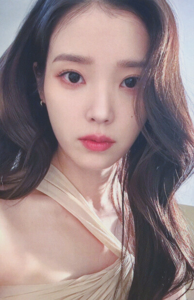 IU