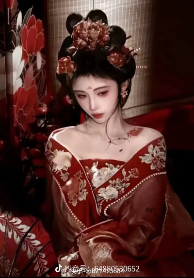 鞠婧祎