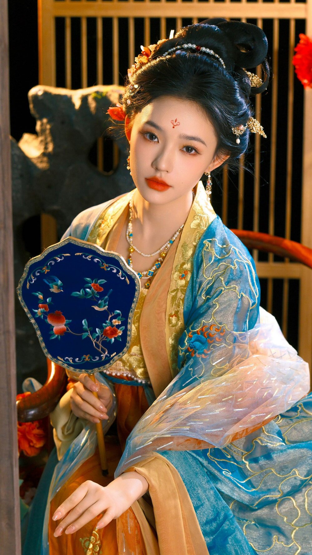 林允