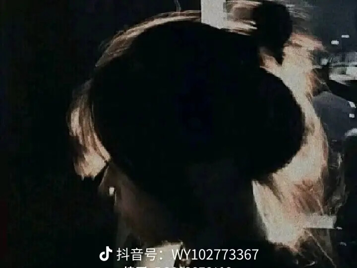 女生黑头