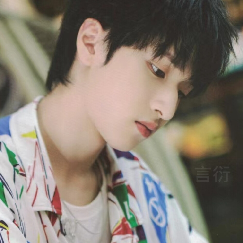 仍旧是那瓶柠檬汁