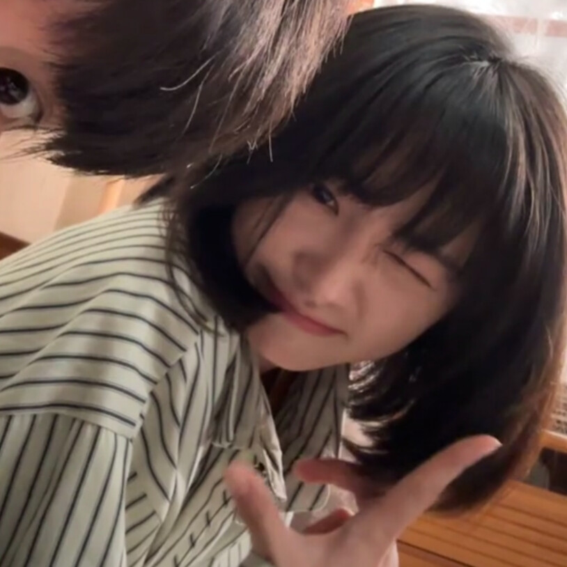 大家不要放过这个红房子