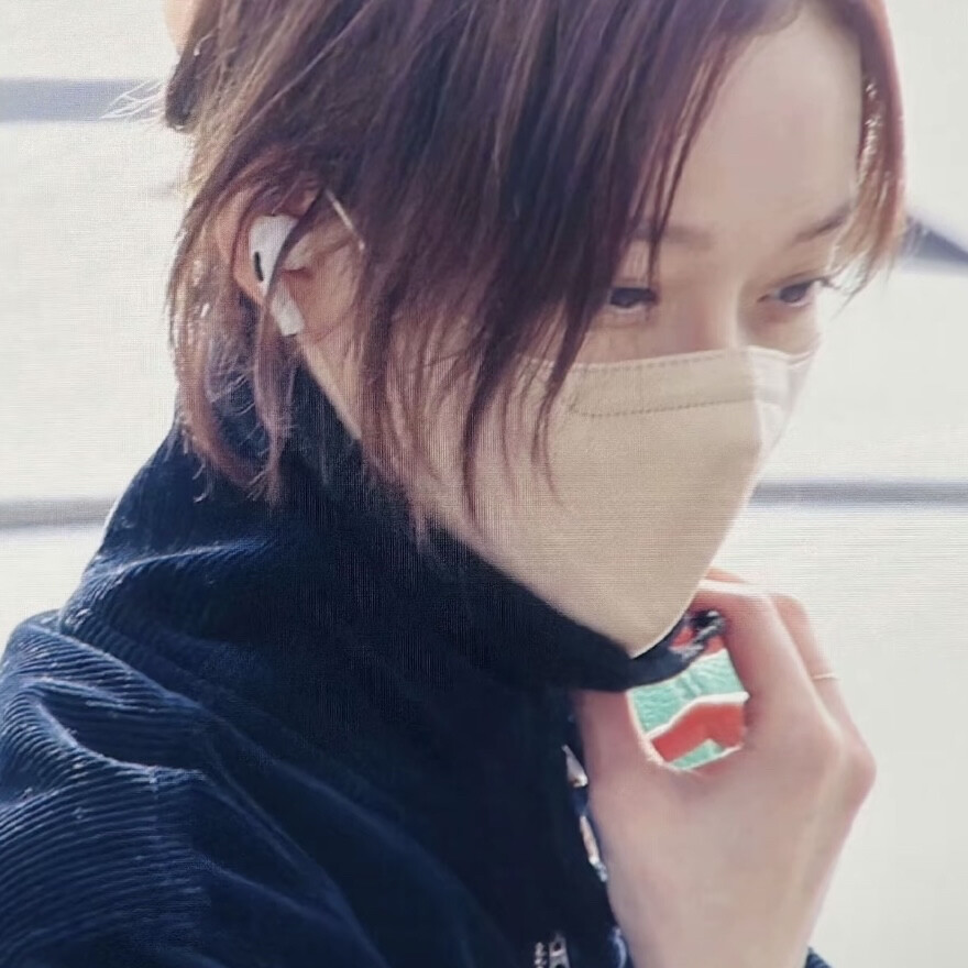 额爸爸