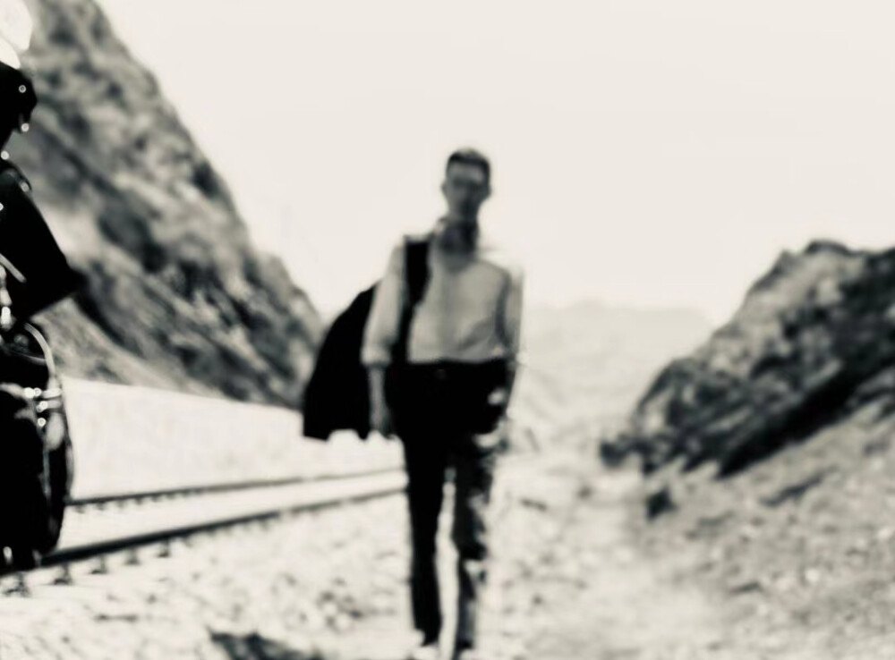 张译/图源VB水印