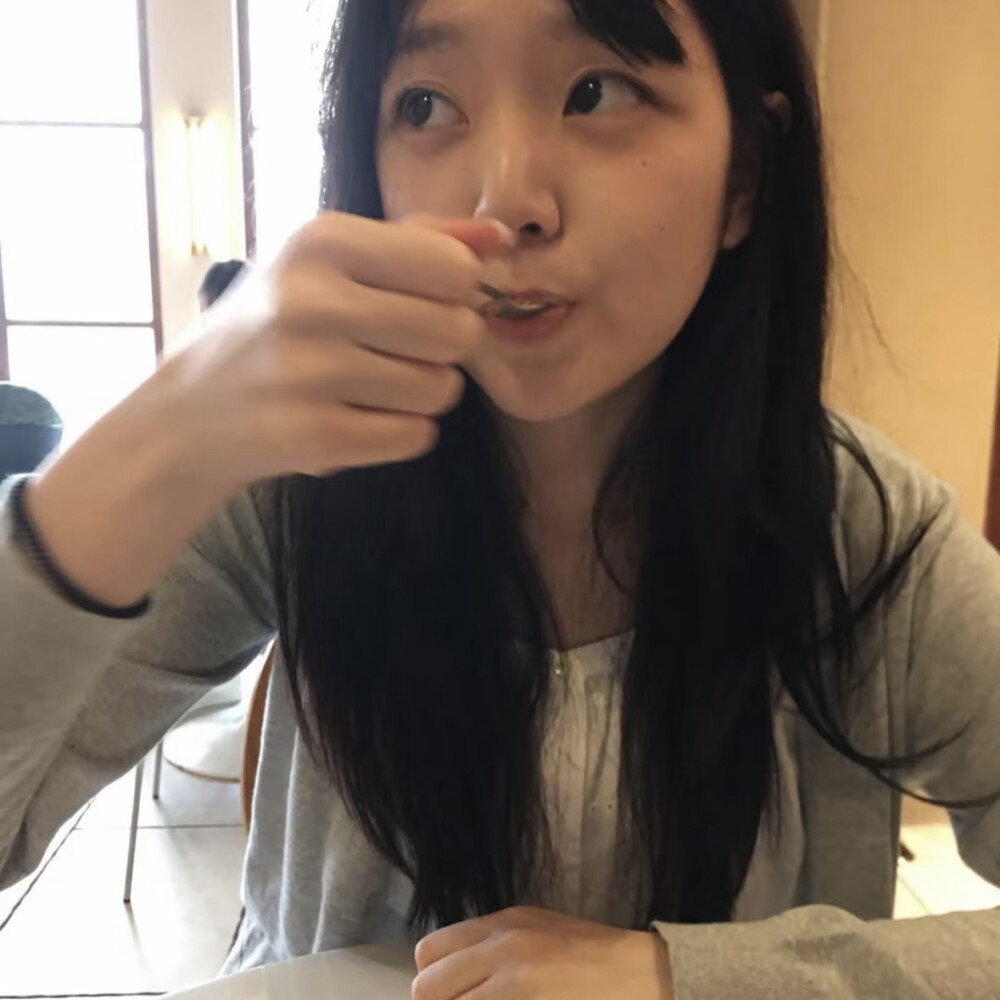 我的爱停泊在无风的海