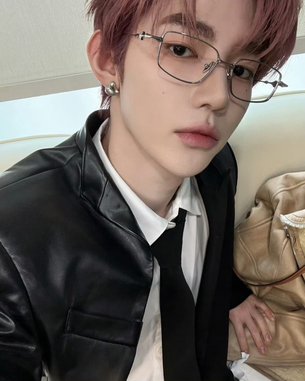 章昊