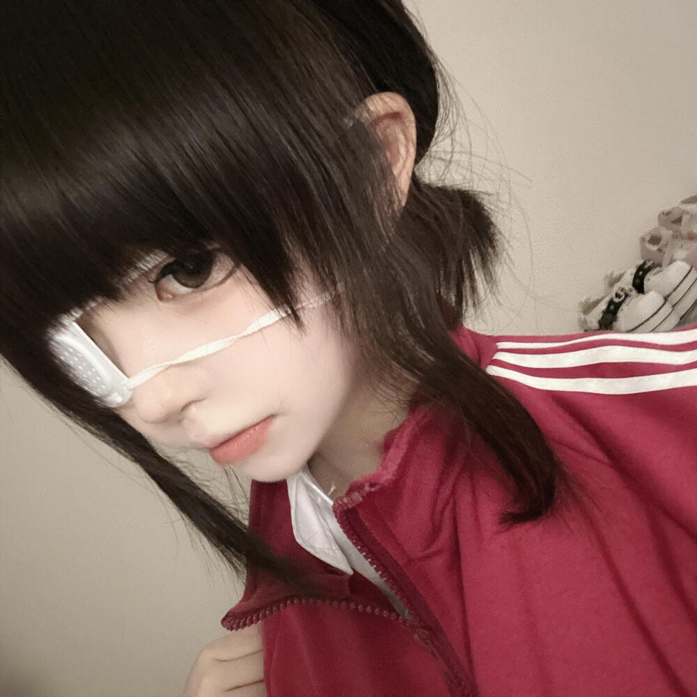 ✰