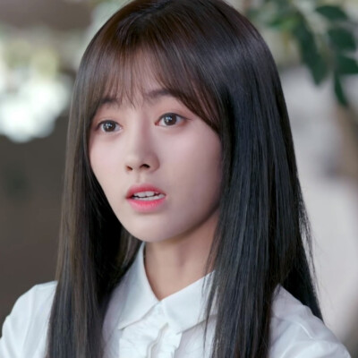 鞠婧祎
宋茶茶