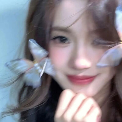 精选真人女生头像