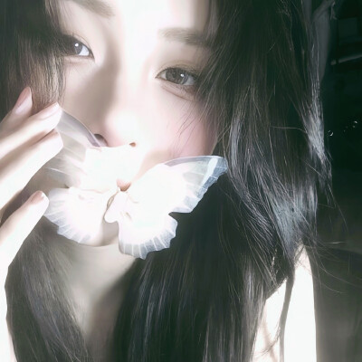 精选真人女生头像