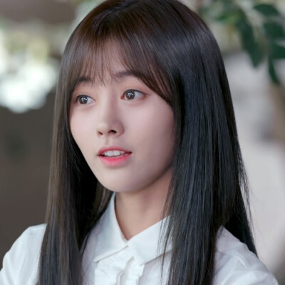 鞠婧祎
宋茶茶