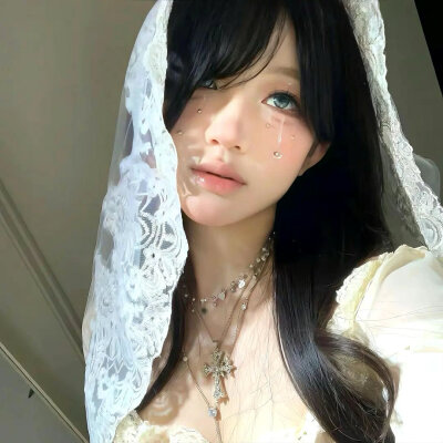 精选真人女生头像