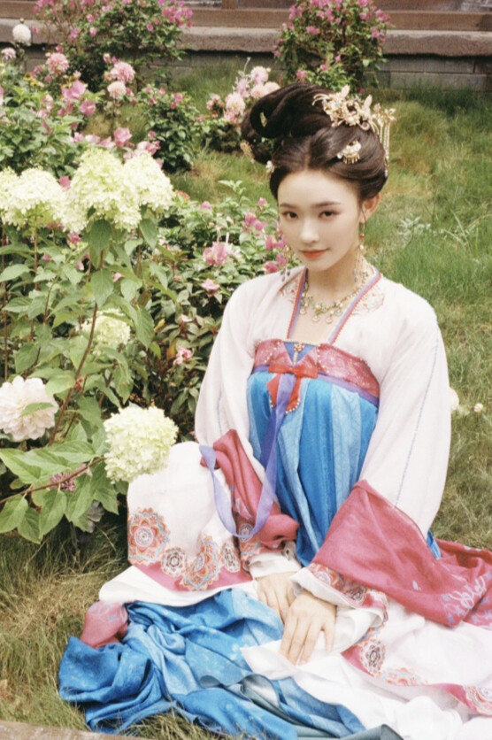 怎敌她千娇百媚