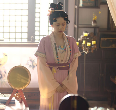 怎敌她千娇百媚