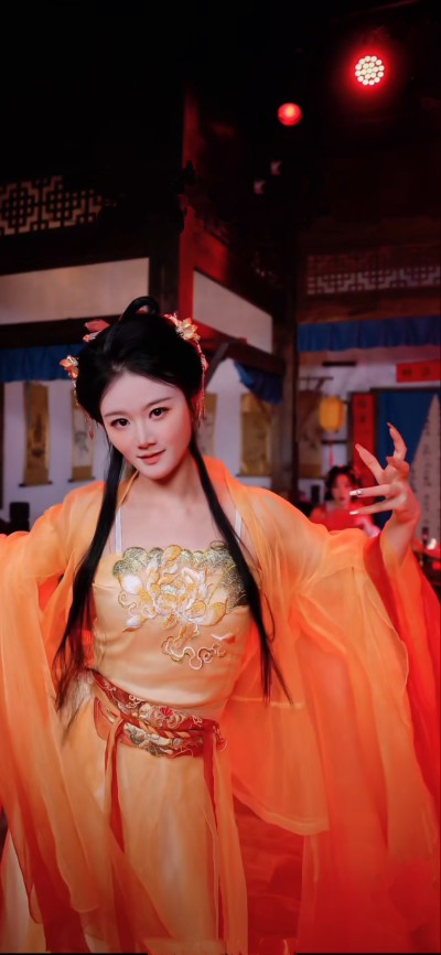 万里红妆