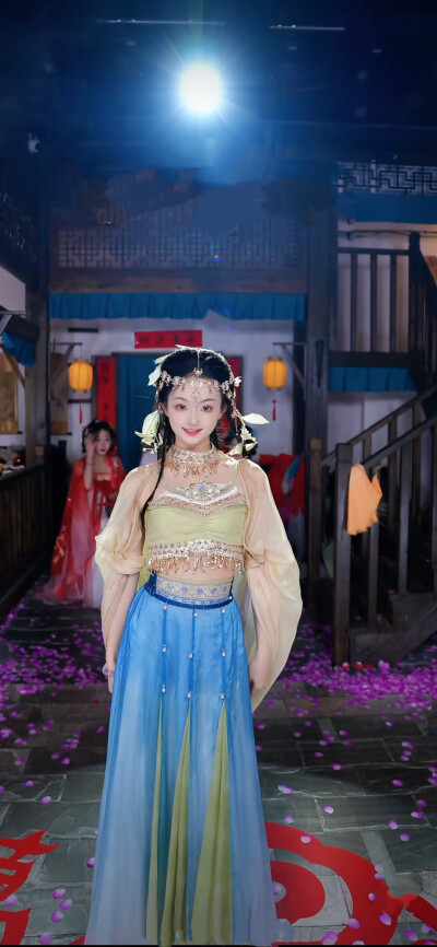 万里红妆