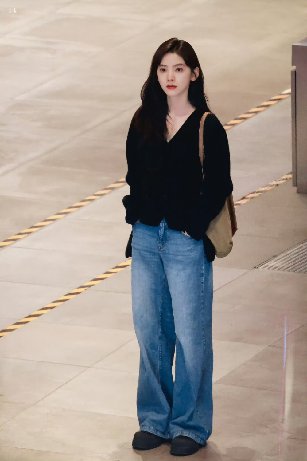 cr.如沐南风_章若楠