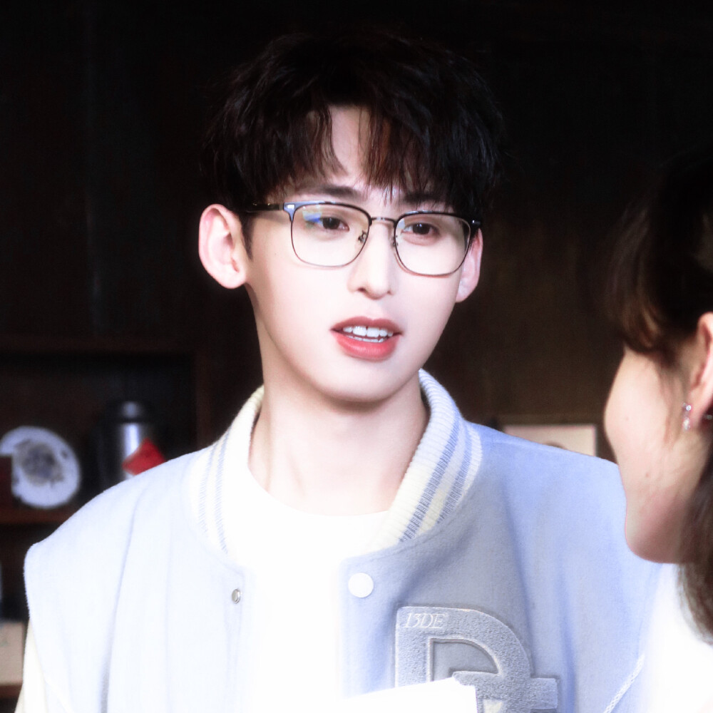 多多支持李介呀