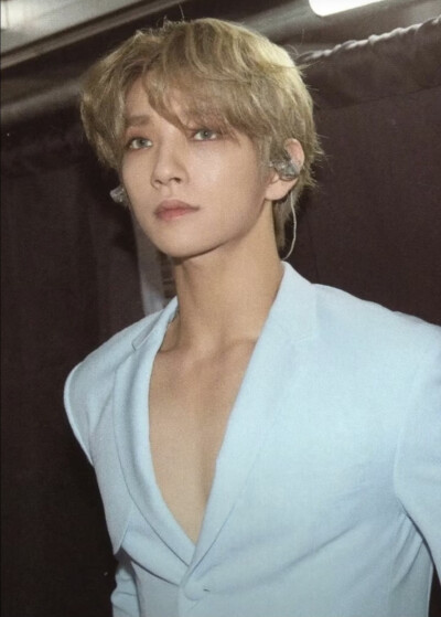 洪知秀 svt