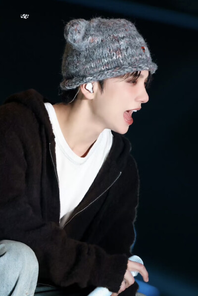 洪知秀 咻咻 svt