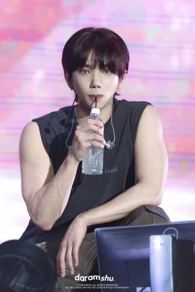 洪知秀 咻咻 svt