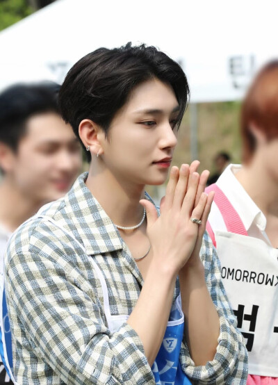 洪知秀 svt