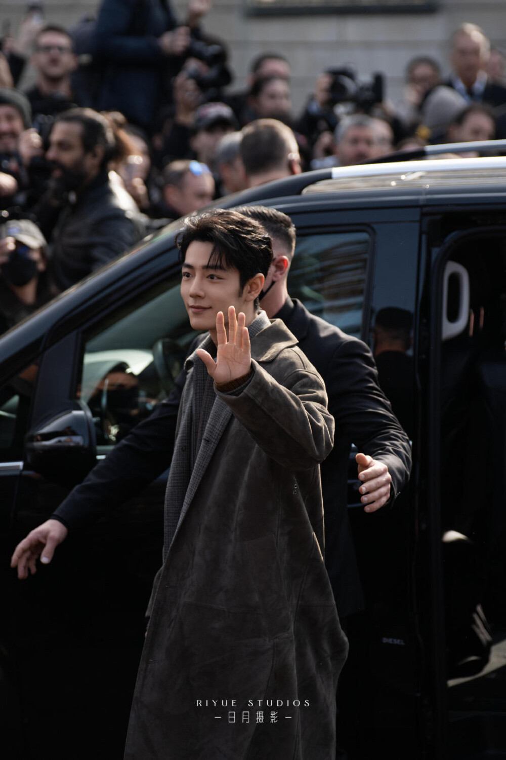 肖战 | 2025米兰时装周 