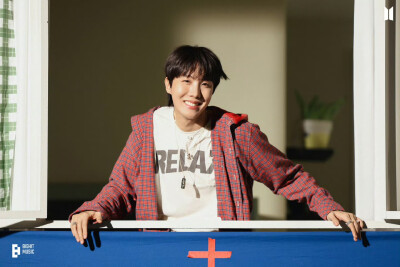 250308
weverse更新号锡相关
j-hope 'Sweet Dreams (feat. Miguel)' Concept Photo & MV Sketch