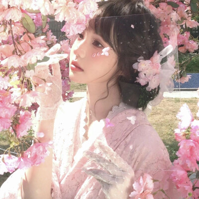粉色