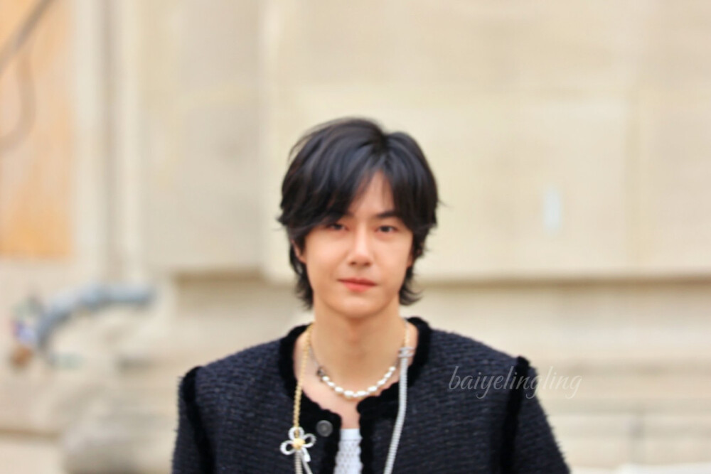 王一博 20250311 巴黎时装周CHANEL PFW25
见水印