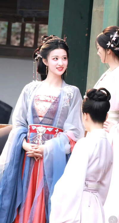 成何体统 王楚然