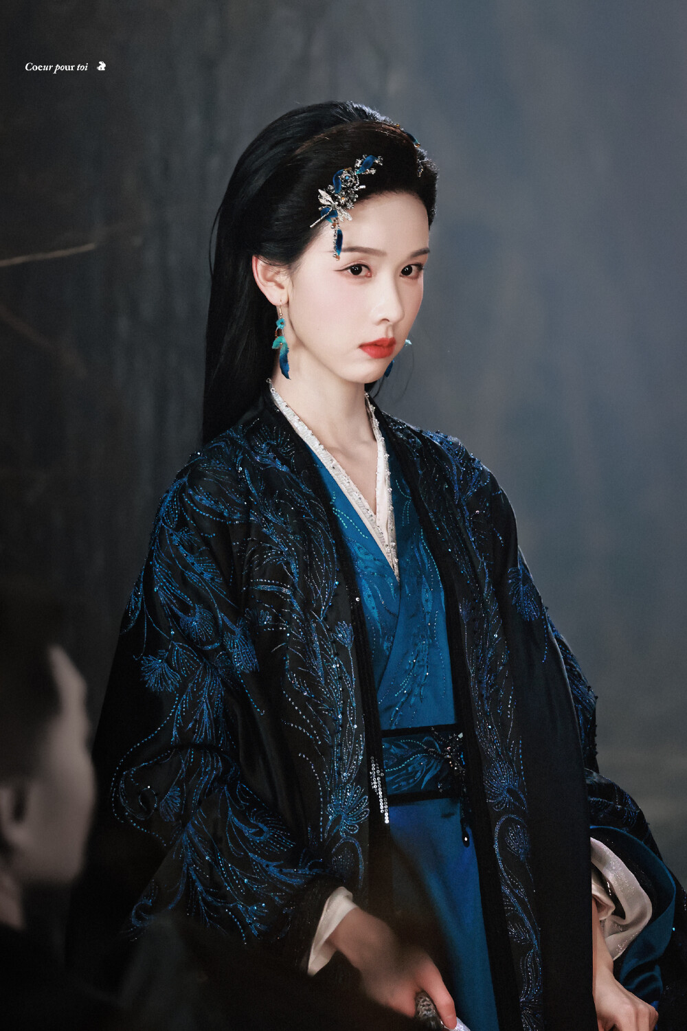 陈都灵