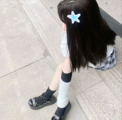 不听话就捏你脸