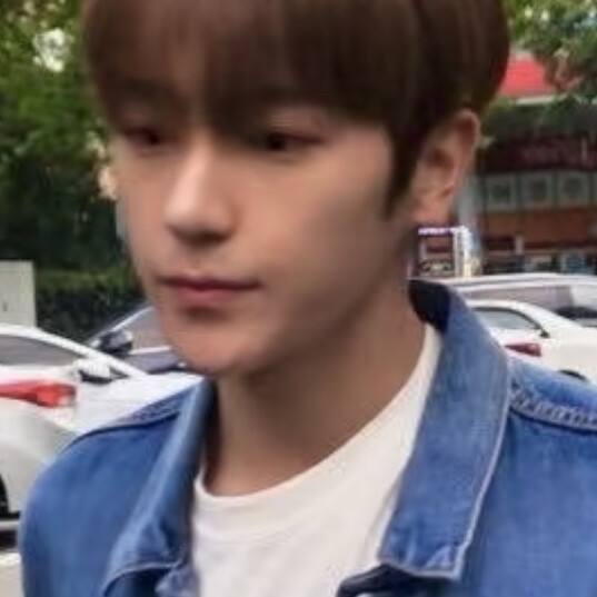 只有我觉得可怜的男人