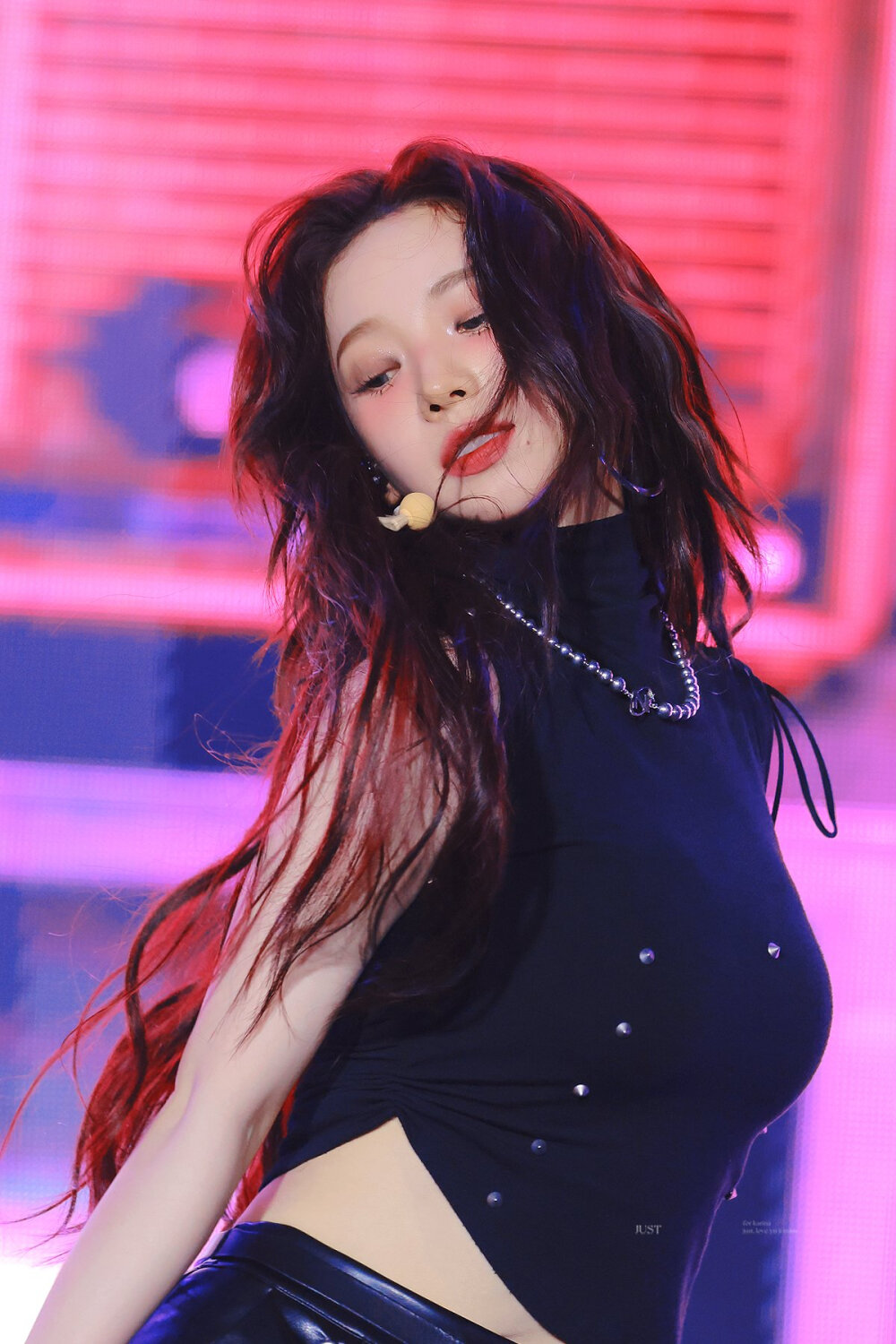 @just_0411
