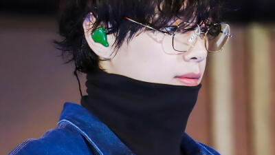 金泰亨橙光素材1280*720