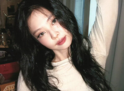 Jennie头像